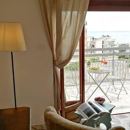Casa Levante Монополи Экстерьер фото